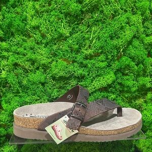 Mephisto Women's Helen Thong Sandals – Comfortable Cork Footbed Leather Sandals